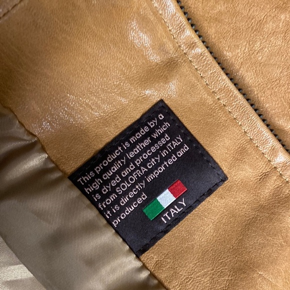 MADE IN ITALY LAMBSKIN LEATHER CAPE STYLE UNIQUE SHORT SLEEVED GATHERED JACKET - Picture 3 of 14